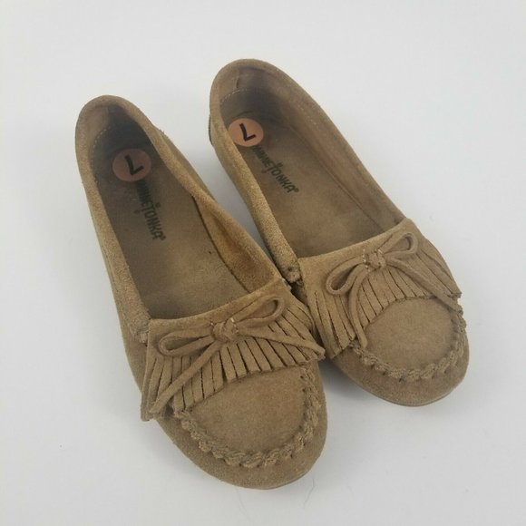 Minnetonka Kilty Fringe Moccasins Slip On Shoes - Picture 1 of 7